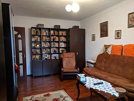 Apartament de vânzare 3 camere, în Bucuresti, zona Gorjului