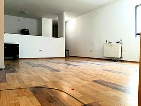 Apartament de vânzare 3 camere, în Bucureşti, zona Unirii
