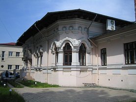Casa de închiriat 10 camere, în Bucureşti, zona Unirii