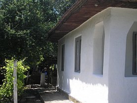 Casa de vânzare 3 camere, în Gheorghe Lazar