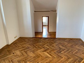 Casa de vânzare 4 camere, în Bucureşti, zona Unirii
