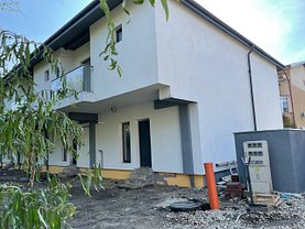 Casa de vânzare 4 camere, în Bucureşti, zona Prelungirea Ghencea