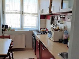 Apartament de vânzare 3 camere, în Bucureşti, zona Griviţa