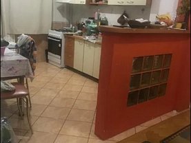 Apartament de vânzare 3 camere, în Bucureşti, zona Iancului