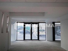 Vânzare spaţiu comercial