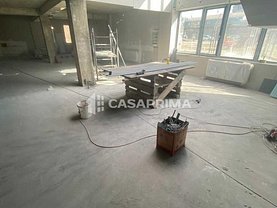 Închiriere spaţiu comercial
