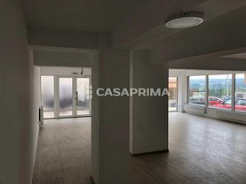 Închiriere spaţiu comercial