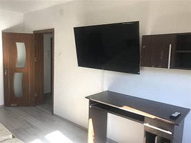 Apartament de închiriat 3 camere, în Focşani, zona Ultracentral