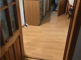 Apartament de vânzare 2 camere, în Focşani, zona Sud