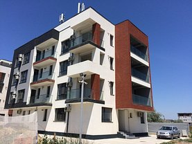 Apartament de vânzare 3 camere în Mamaia, Nord