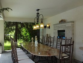 Casa de vânzare sau de închiriat 8 camere, în Bucuresti, zona Iancu Nicolae