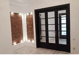 Apartament de închiriat 4 camere, în Bucuresti, zona Universitate