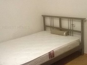 Garsonieră de închiriat, în Bucureşti, zona Universitate
