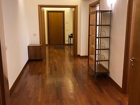 Apartament de închiriat 3 camere, în Bucuresti, zona Arcul de Triumf