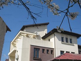 Casa de vânzare 8 camere, în Bucuresti, zona Bucurestii Noi