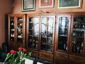Casa de vânzare 12 camere, în Iasi, zona Central
