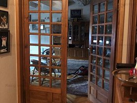 Casa de vânzare 10 camere, în Bucureşti, zona Domenii