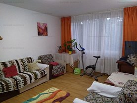 Apartament de vânzare 3 camere, în Bucureşti, zona Drumul Taberei