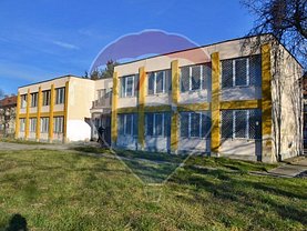 Închiriere spaţiu comercial