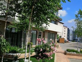 Închiriere spaţiu comercial