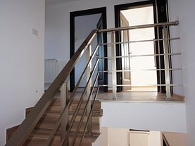 Casa de vânzare 4 camere, în Bragadiru, zona Ultracentral