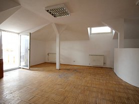 Apartament de vânzare 4 camere, în Bucuresti, zona Aviatorilor