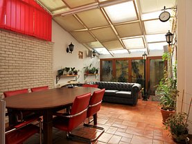 Casa de vânzare 8 camere, în Bucuresti, zona Tei