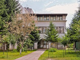 Casa de închiriat 13 camere, în Bucuresti, zona Stefan cel Mare