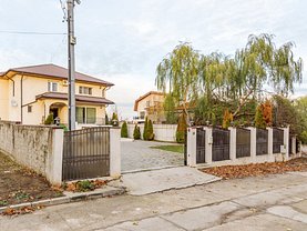 Casa de vânzare 10 camere, în Pantelimon, zona Central