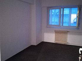 Apartament de închiriat 5 camere, în Bucuresti, zona Unirii