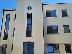Casa de închiriat 12 camere, în Bucureşti, zona P-ţa Unirii