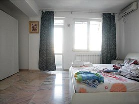 Apartament de vânzare 5 camere, în Bucuresti, zona Unirii