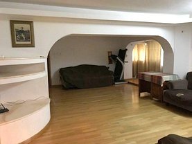 Apartament de vânzare 5 camere, în Bucuresti, zona Iancului