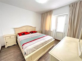 Apartament de vânzare 3 camere, în Bucureşti, zona Mihai Bravu