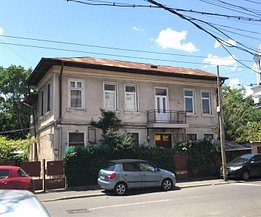 Casa de vânzare 8 camere, în Bucureşti, zona Matei Voievod