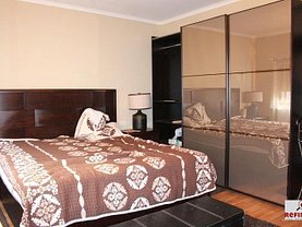 Casa de vânzare 7 camere, în Bucuresti, zona Vatra Luminoasa