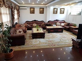 Casa de închiriat 10 camere, în Bucuresti, zona Iancului