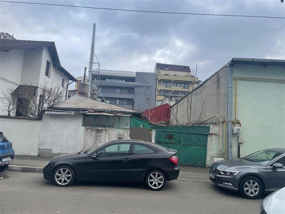 Vanzare casa 3 camere| CU D+P+2| Domenii- Bd.Ion Mihalache