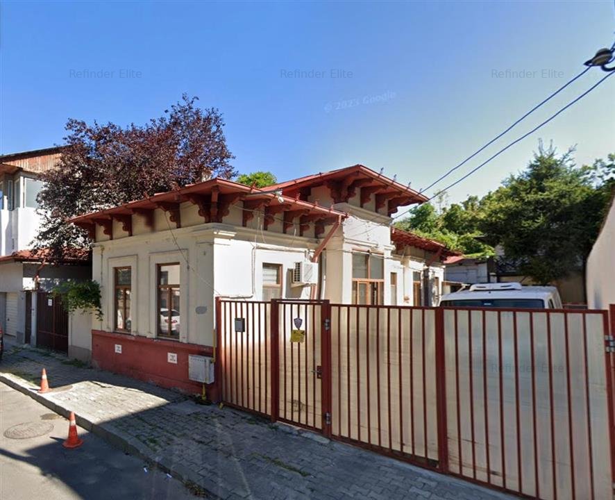 Vanzare casa deosebita 6 camere| Titulescu- Banu Manta