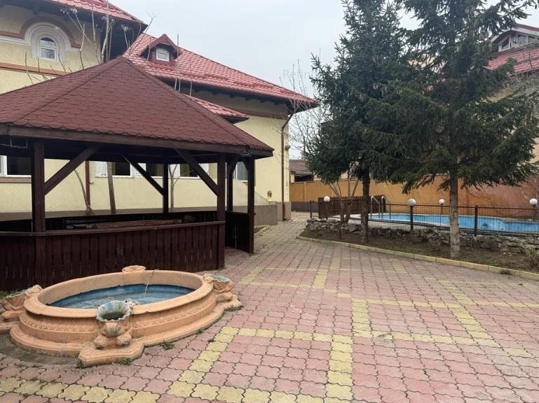 Oferta inchiriere vila in zona Colentina // Andronache