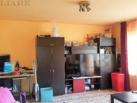 Apartament de vânzare 2 camere, în Floresti