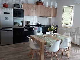 Apartament de închiriat 3 camere, în Cluj-Napoca, zona Buna Ziua