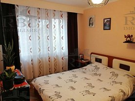 Apartament de vânzare 4 camere, în Cluj-Napoca, zona Mănăştur