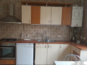 Casa de închiriat 3 camere, în Cluj-Napoca, zona Gheorgheni