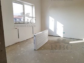 Casa de vânzare 4 camere, în Floresti