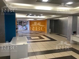 Închiriere spaţiu comercial