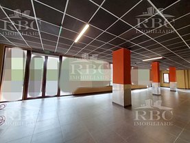 Închiriere spaţiu comercial