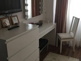 Apartament de închiriat 4 camere în Bucuresti, Oltenitei