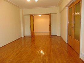Apartament de închiriat 4 camere, în Bucuresti, zona Decebal