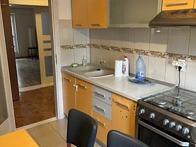 Apartament de închiriat 3 camere, în Bucureşti, zona P-ţa Unirii